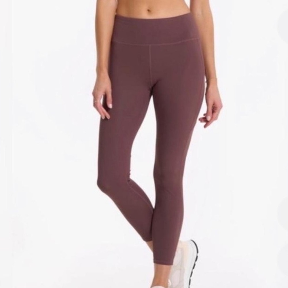 Vuori Pace Leggings Maroon